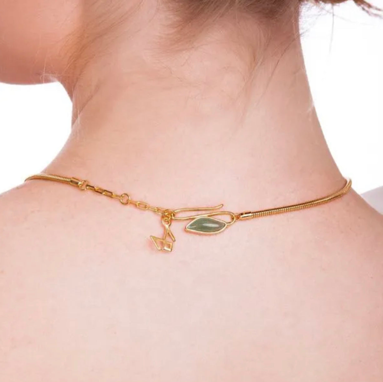Calla NECKLACE - Coleção À Flor da Pele