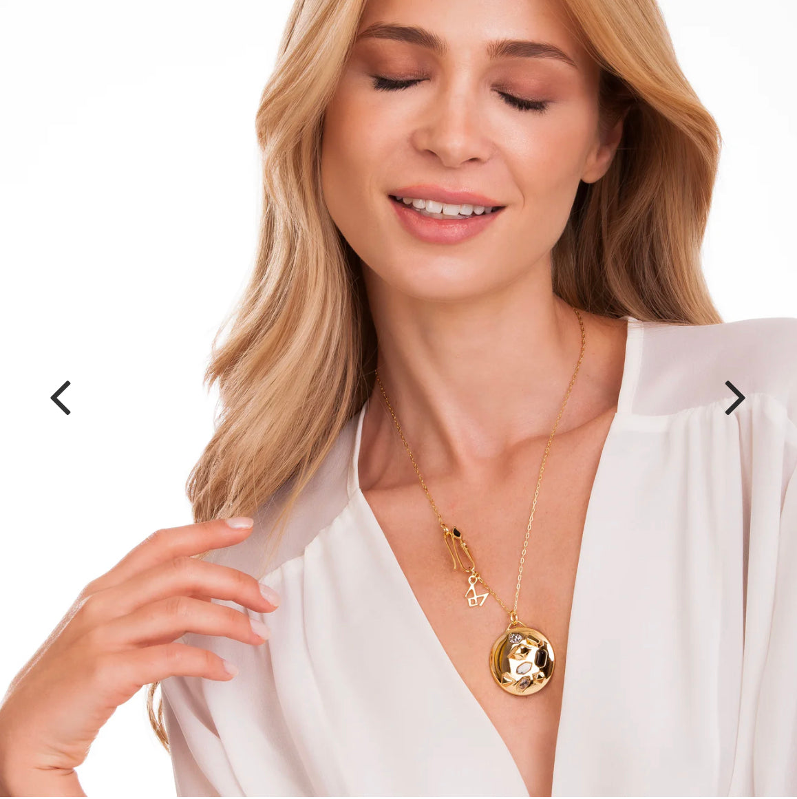 Pop NECKLACE