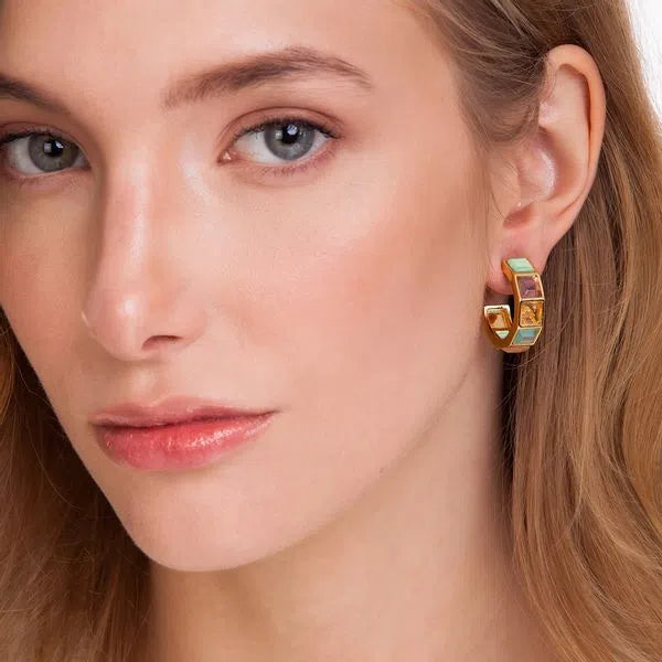 STONE EARRING