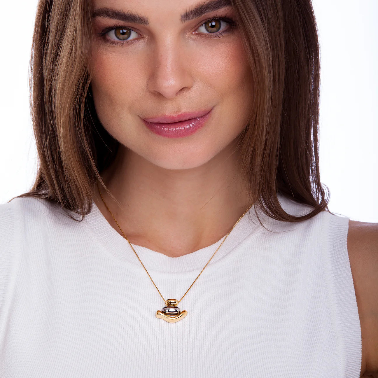 CALMARIA NECKLACE