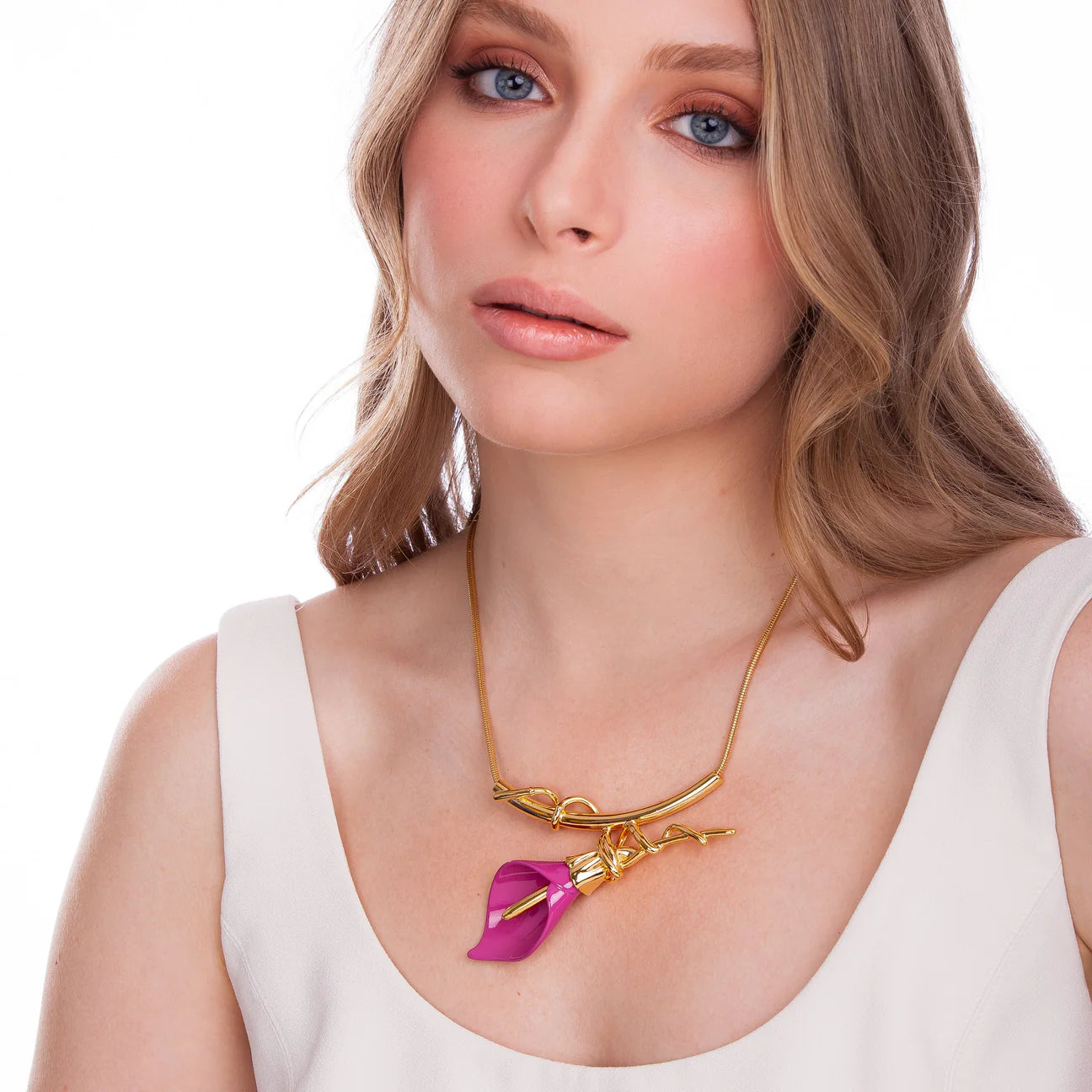 Calla NECKLACE - Coleção À Flor da Pele