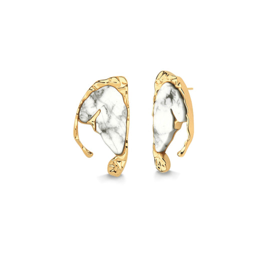 DISPARATE EARRING