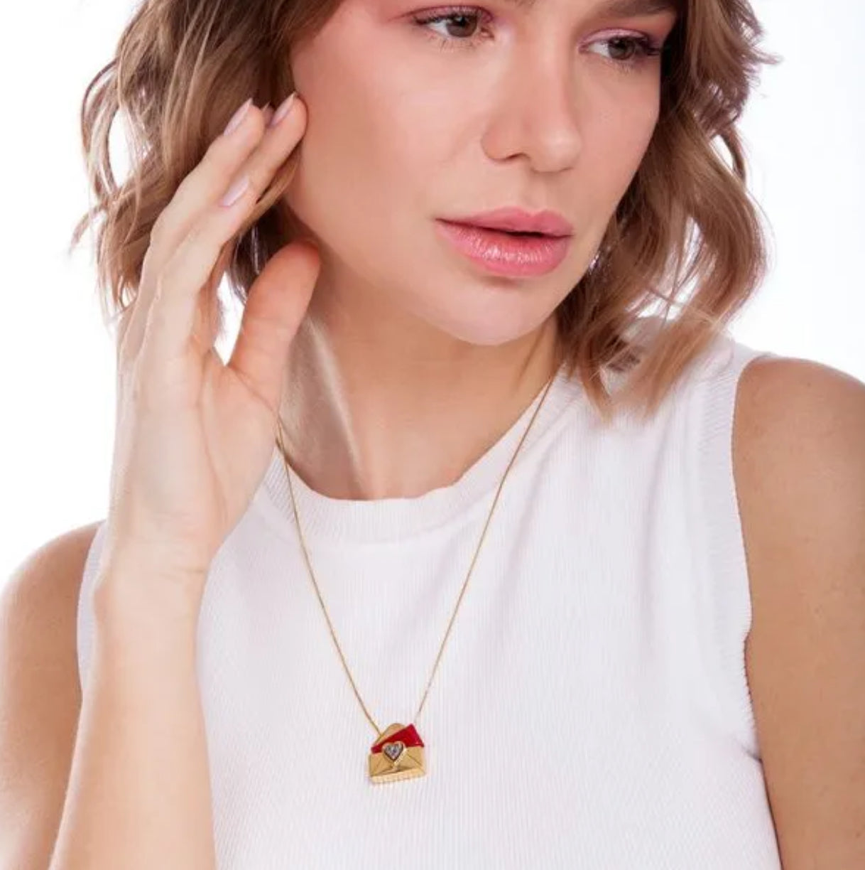 CARTA DE AMOR NECKLACE