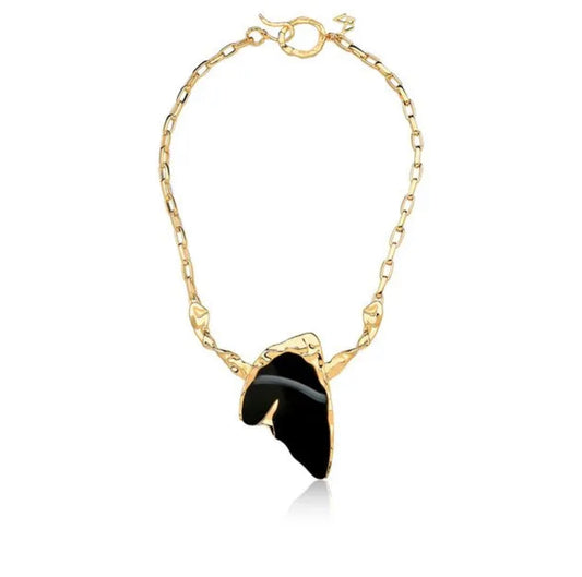 DISPARATE NECKLACE