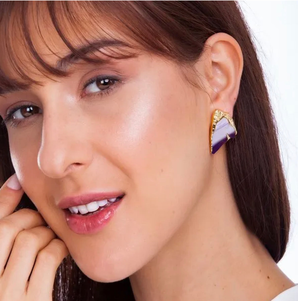 DISPARATE EARRING