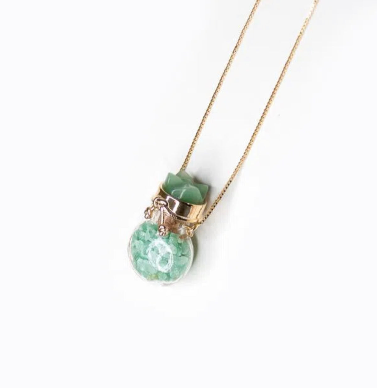 HAPPY NECKLACE