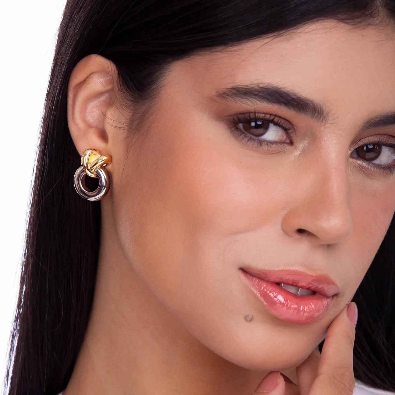 APEGO EARRING