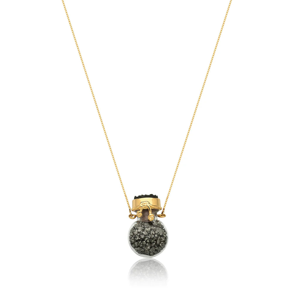 HAPPY NECKLACE