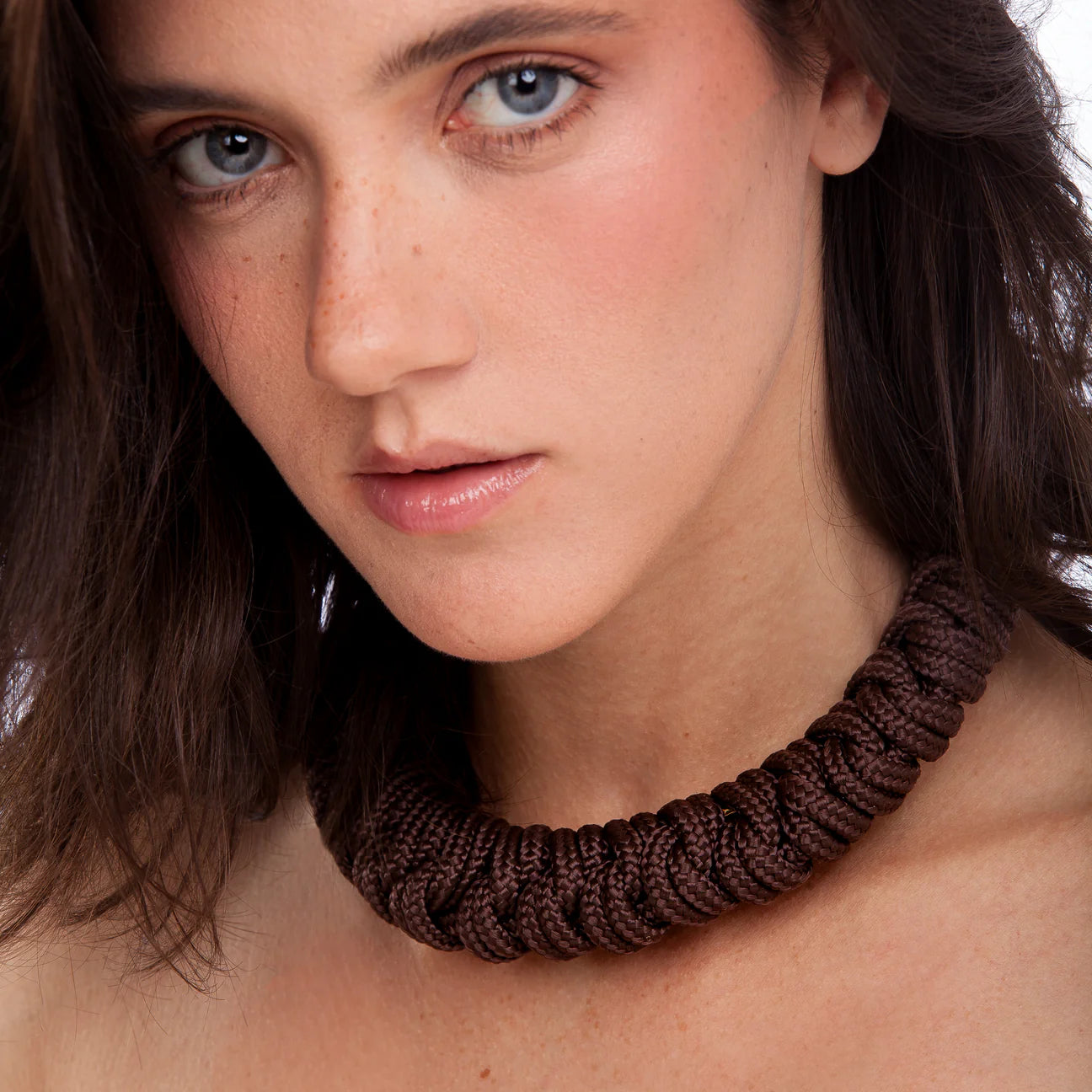 Marbella Necklace Brown