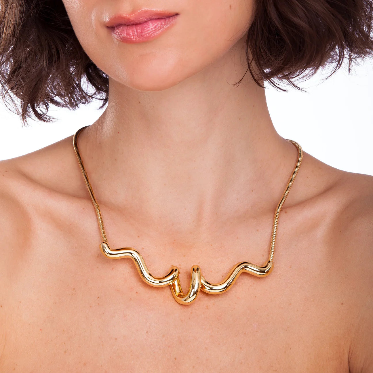 DRINK NECKLACE